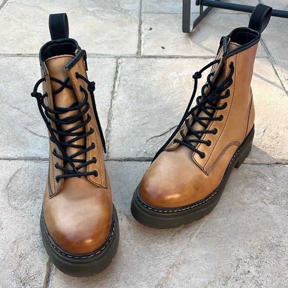 Roolee Elvis Platform Boots Brown - Picture 1 of 5